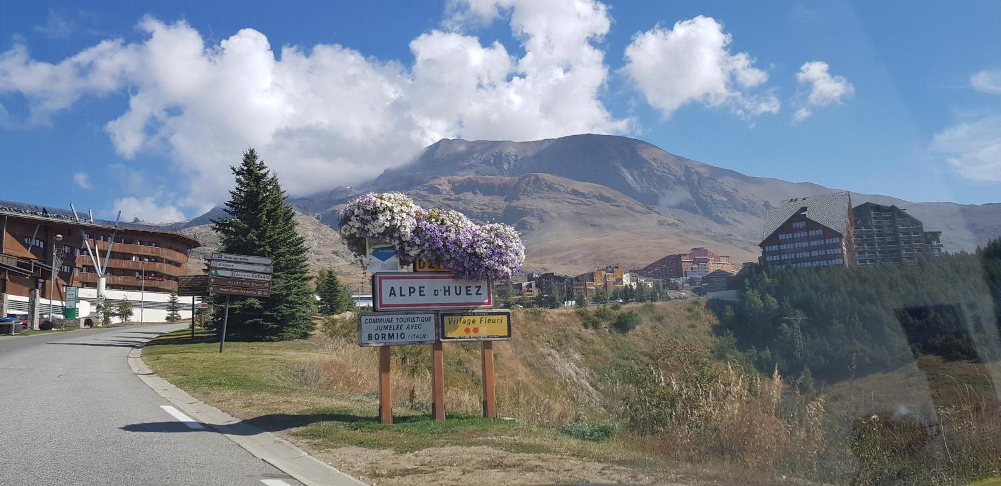L'Ours Blanc Lägenhet Huez Exteriör bild